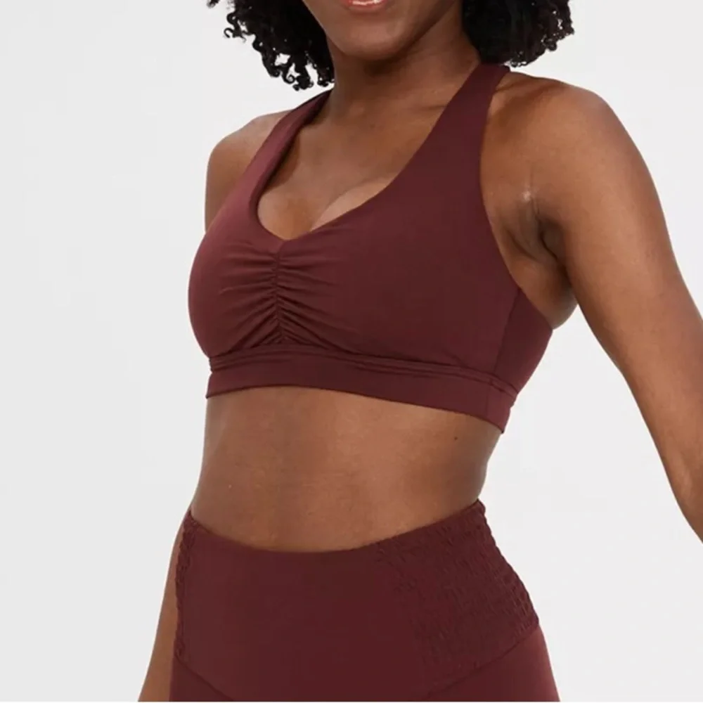 Aerie Ruched  Sports Bra - Picture 3 of 10